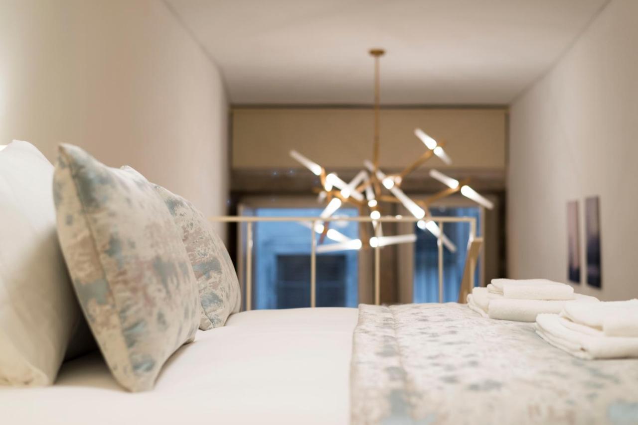 LovelyStay - Hidden&Quiet Duplex next to São Bento Station Porto Exterior foto