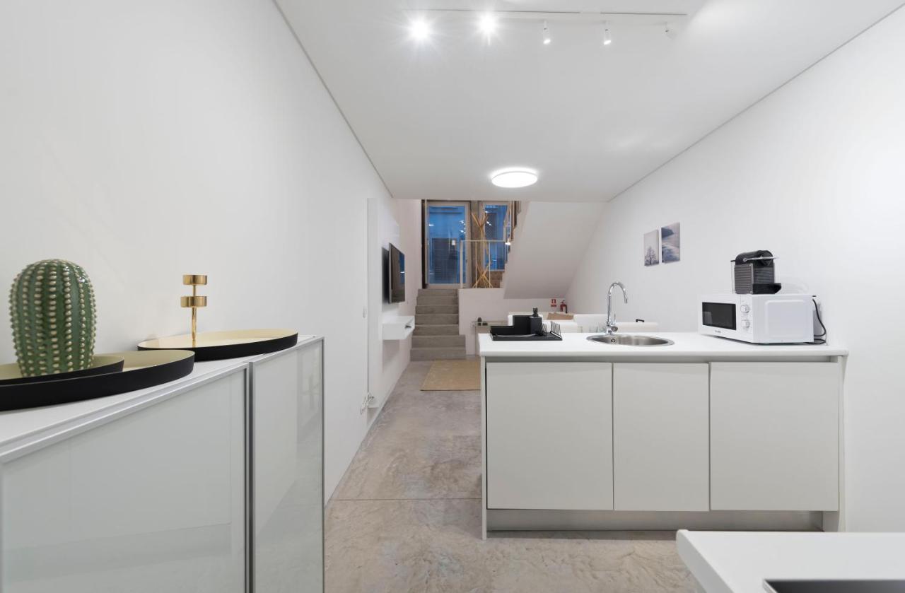 LovelyStay - Hidden&Quiet Duplex next to São Bento Station Porto Exterior foto