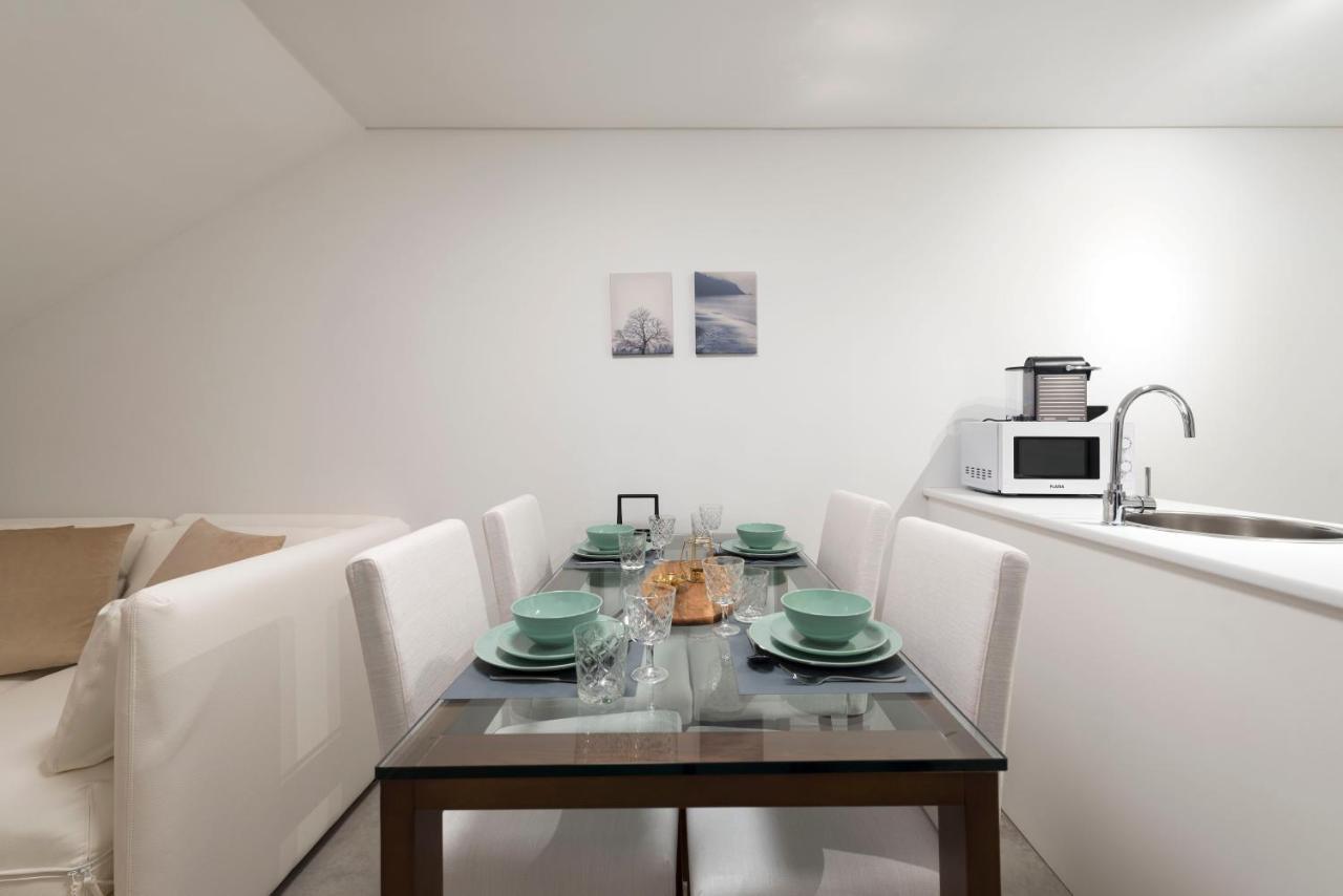 LovelyStay - Hidden&Quiet Duplex next to São Bento Station Porto Exterior foto